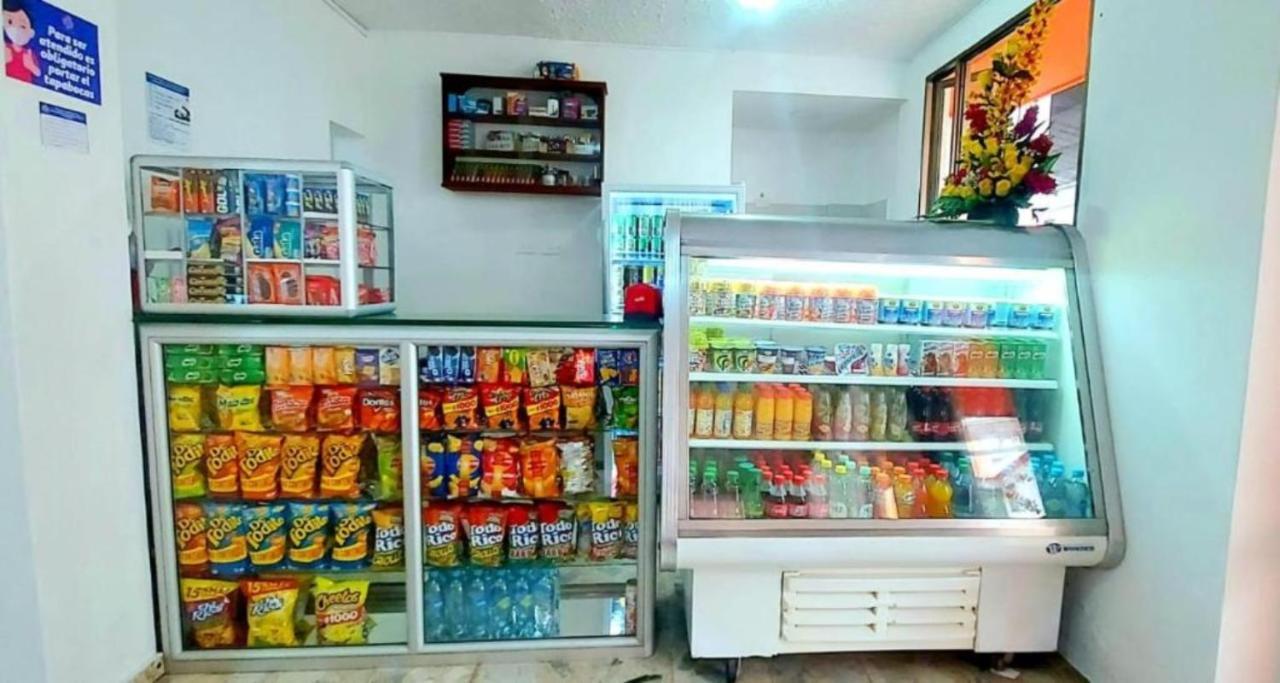 Hotel Emperador باربوزا المظهر الخارجي الصورة